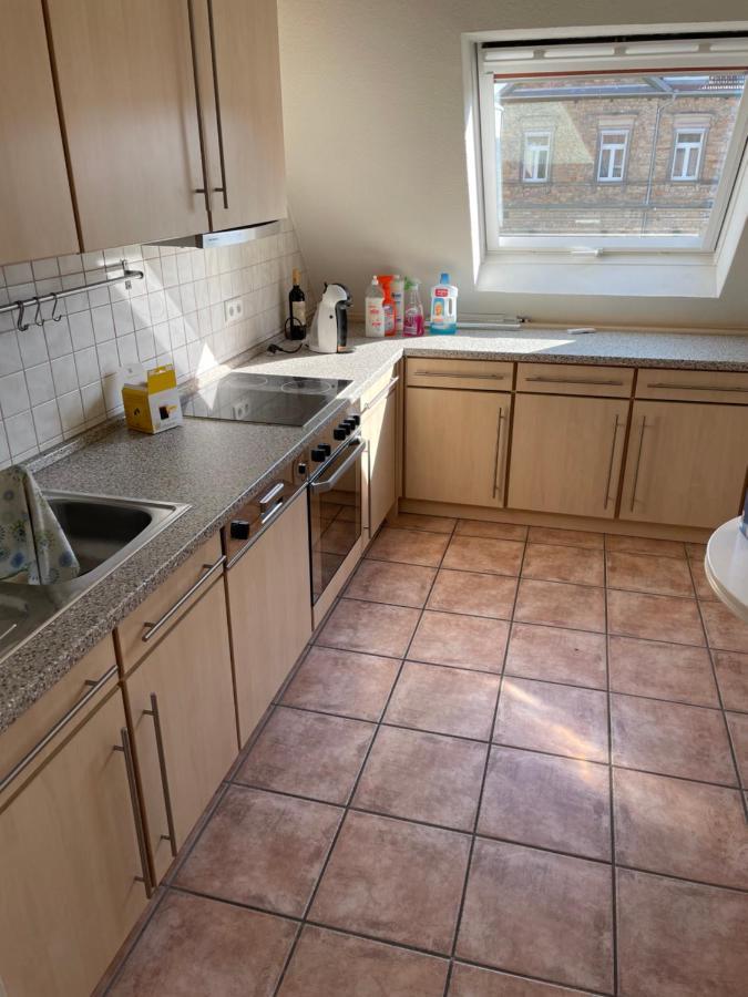 Schoene Wohnung In Deidesheim Buitenkant foto